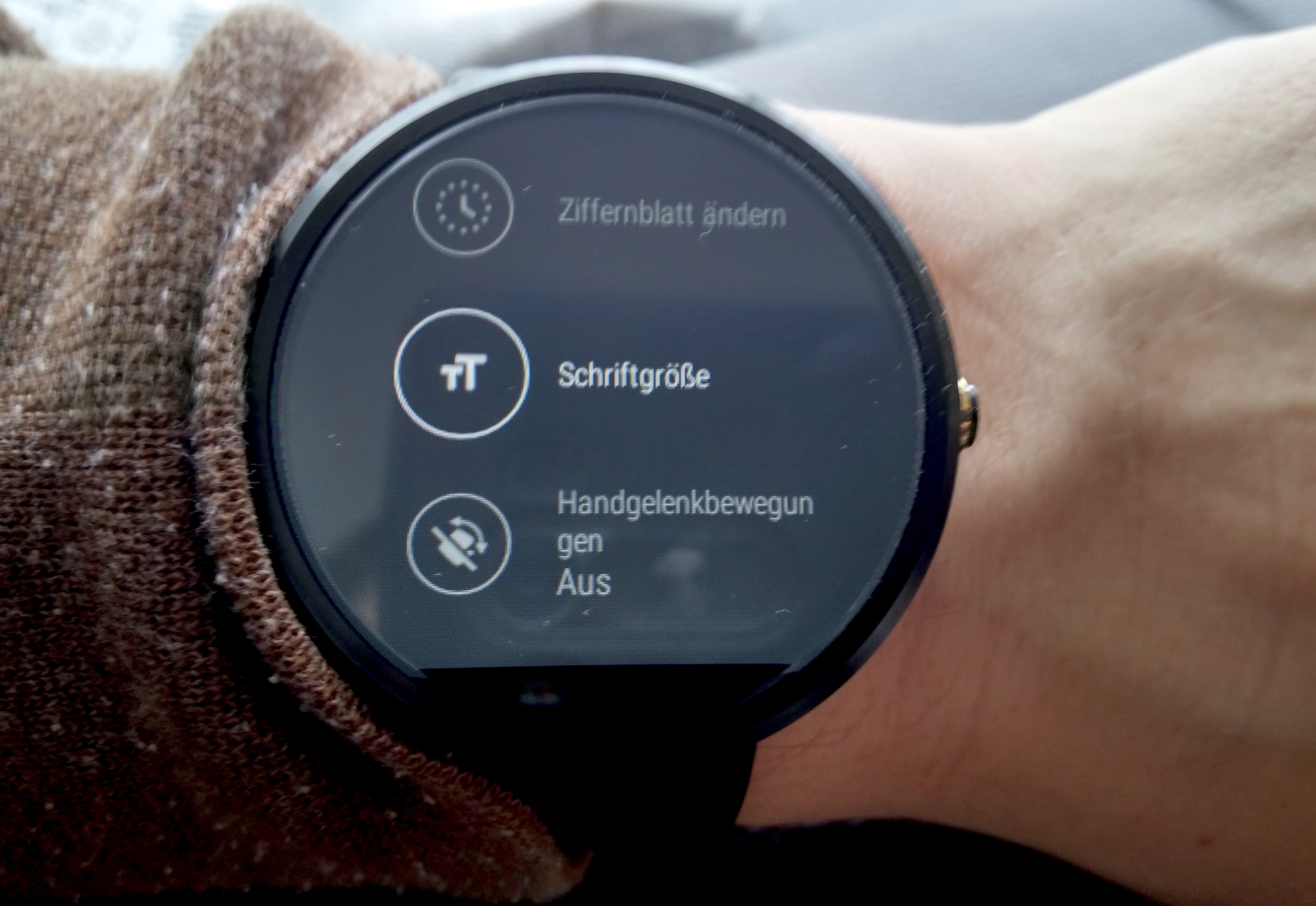Motorola Moto 360 Erfahrungsbericht Teil 2 ## Benachrichtigungen und  Bedienung - PC-SPEZIALIST Blog